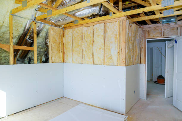 Best Commercial Insulation in Millis Clicquot, MA